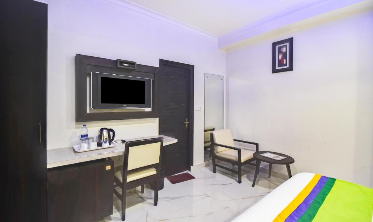 Rockland, Jaipur Hotel ภายนอก รูปภาพ
